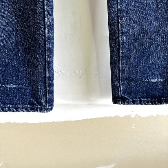 VTG Calvin Klein Sport High Waisted Mom Jeans Distressed Medium Wash Blue 26x31 - Picture 2 of 6